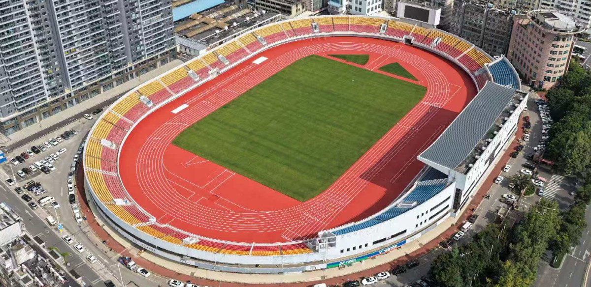 玉溪第八中学300米田径场项目